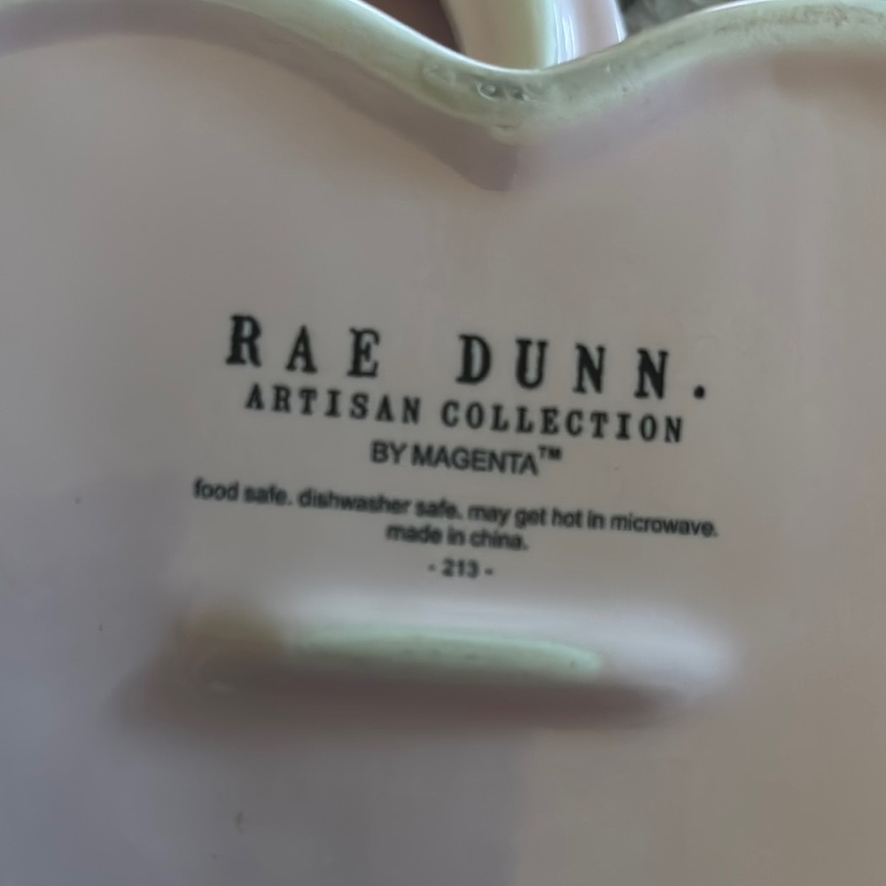 Rae Dunn Heart -Shaped Pink Ceramic trinket box - Picture 5 of 5